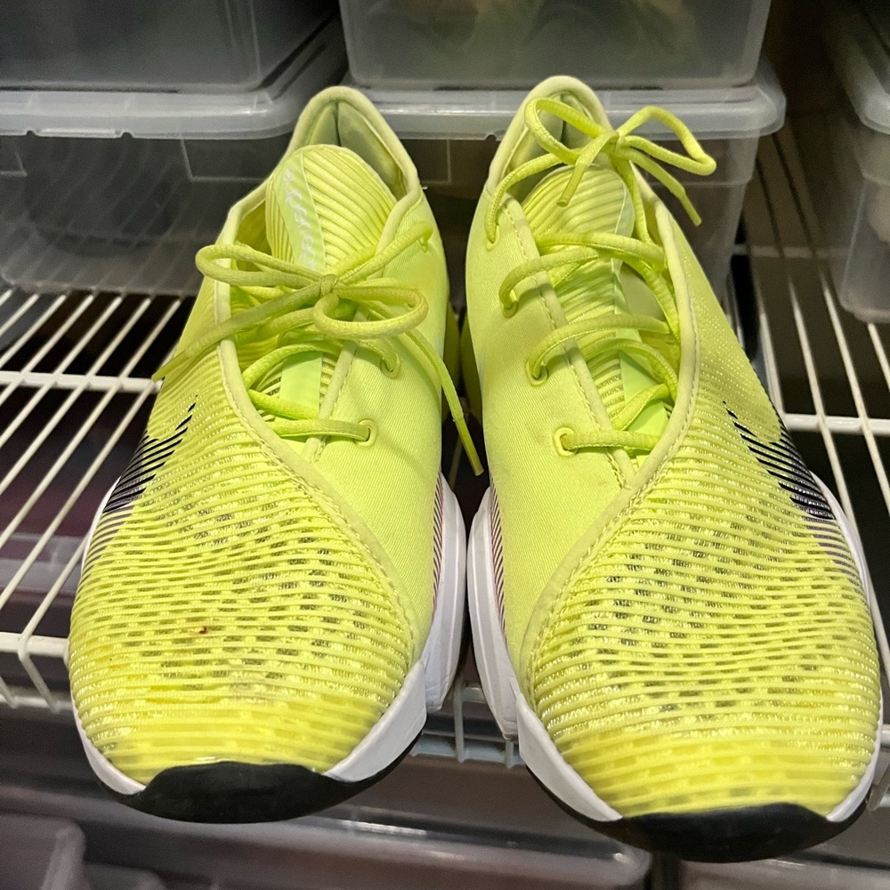 Nike Flyplate Zoom Yellow Athletic Shoes